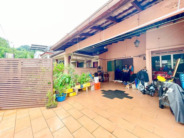 2 Storey Terrace House, Taman Saujana Puchong 1