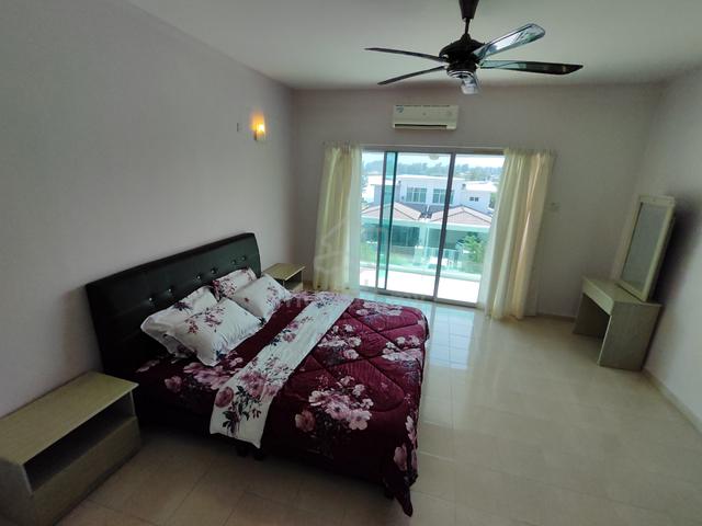 Marina Island, Lumut 4