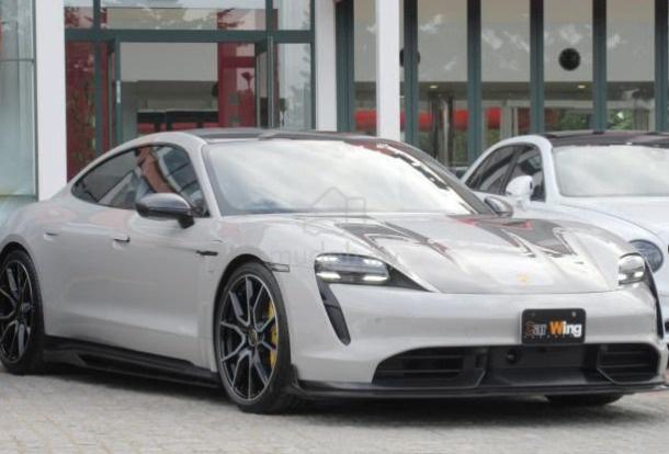 2024 BOOKNOW Porsche TAYCAN TURBO S - 3