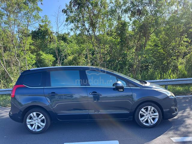2014 Peugeot 5008 1.6 THP FACELIFT (A) - 5
