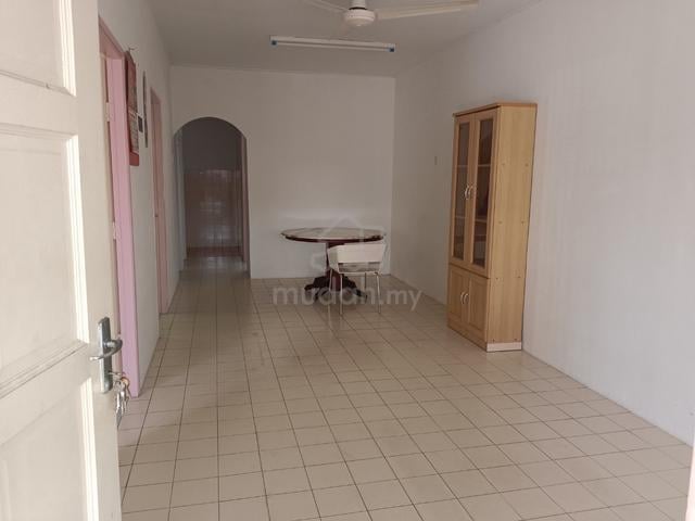 Bercham Ipoh Perak Corner Partially Furnished Single Storey House Sewa 1