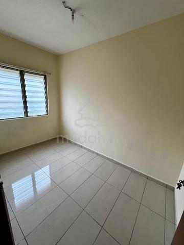 Pangsapuri Teratai L8 1
