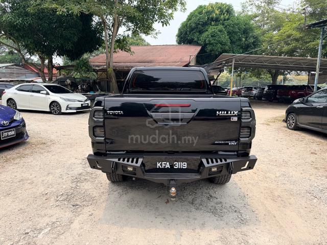 Toyota HILUX 2.4 FACELIFT II (A)-21 - 4