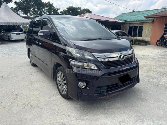 2013 Toyota VELLFIRE 2.4 Z GOLDEN EYES(LOAN KEDAI) - 2