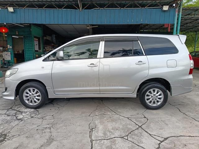 2015 Toyota INNOVA 2.0 E (A) - 4
