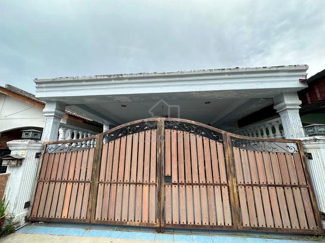 Rumah Teres 1 Tingkat Taman Pokok Mangga Fully Extend 1