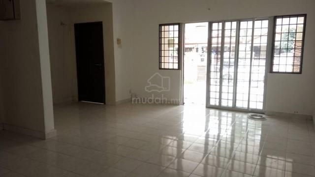 2 Sty Terrace Link House At Bukit Subang Near Denai Alam 1