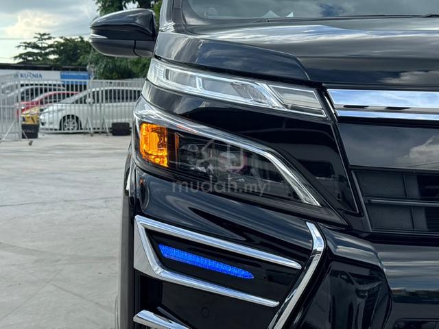 2022 Toyota VOXY 2.0 ZS KIRAMEKI III 2PD 7STR 34K - 5