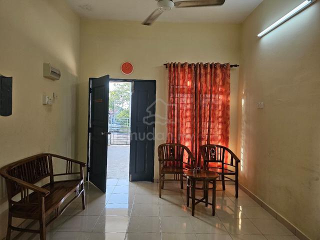 rumah untuk disewa full furnished  1