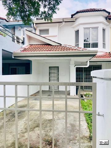 Below Market Value Kiara Bandar Botanic Klang 2 Sty Terrace House 1