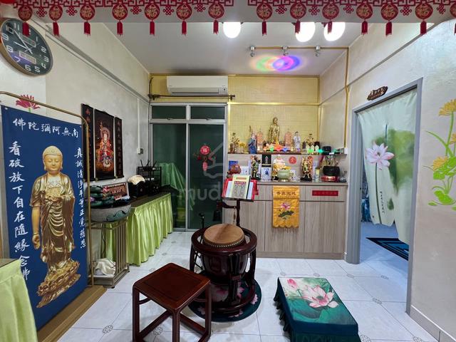 Taman Nusa Bestari, Shop Apartment 1