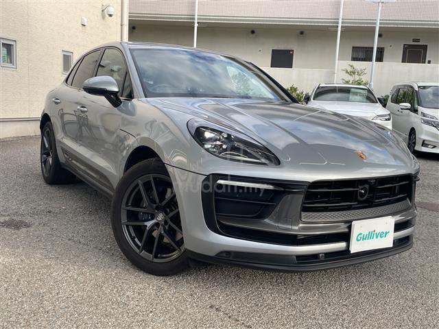 2023 Porsche MACAN T 2.0 - 1