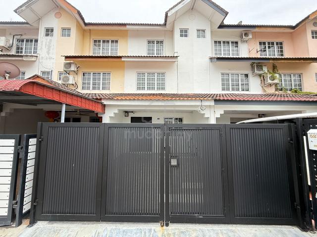 FULLY RENOVATED 2.5 Storey Terrace Kampung Lapan Jalan Kenanga 1