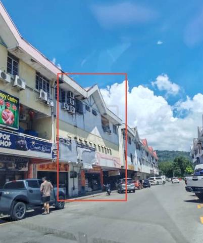 Inanam Town 3 Storey Shoplot / Corner Lot / Kolombong / KK 1