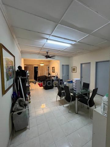 Sharing Room. Female. Baiduri Apt Seksyen 7 Shah Alam 1
