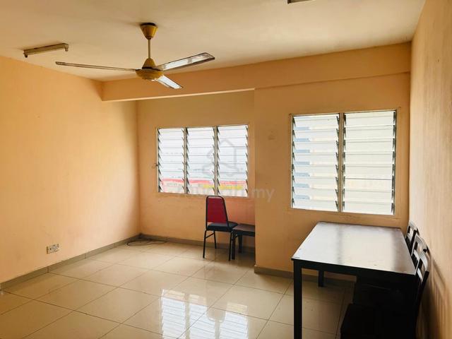 Laman Damai Kepong (Li Garden) 1