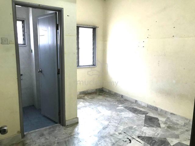Double storey house, Taman kajang mewah, Kajang, sg chua 1
