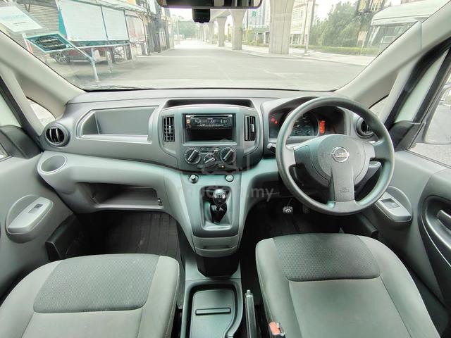 2021 Nissan NV200 1.6 (M) Panel Van - 5