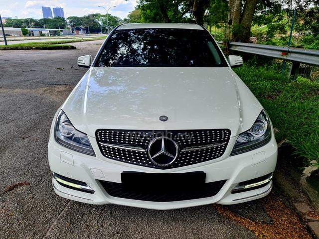 Mercedes Benz C200 1.8 CGI BlueEFCY LeatherSeat - 4