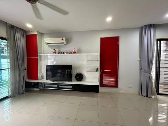 Nobat Bukit Raja End Lot Double Stoey Fully Reno Furnished Nice unit 1
