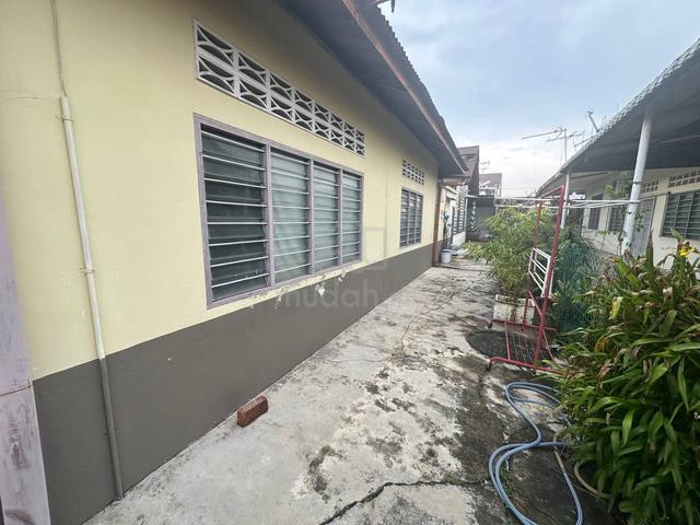 Ipoh Garden / 1 Storey Bungalow / 4050 sqft / 6R2B / Chinese Area 1