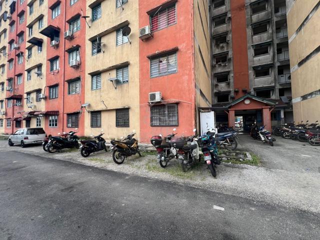 Pangsapuri Seri Mutiara 4