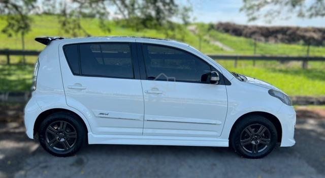 2011 Perodua MYVI 1.3 (M) FACELIFT PREMIUM LEATHER - 4