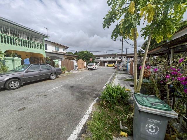 Taman Sri Putra 1