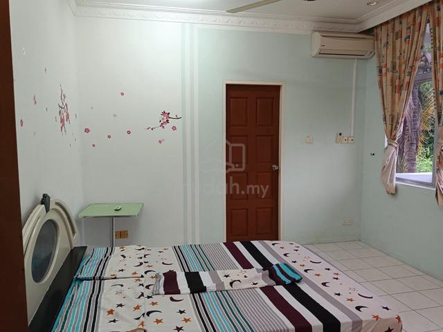 Room attached bath near hospital QE1 n QE2 for rent 1