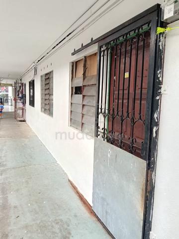 Flat Taman Cempaka Tampoi | MV RM240K 1
