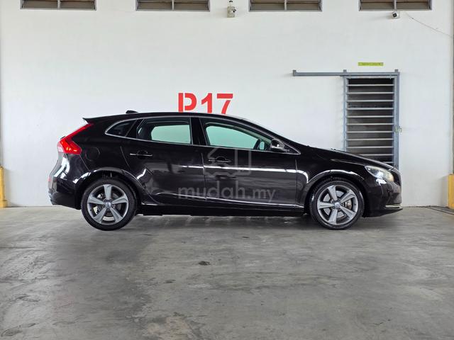 2017 Volvo V40 2.0 T5 DRIVE E FACELIFT (A) - 5