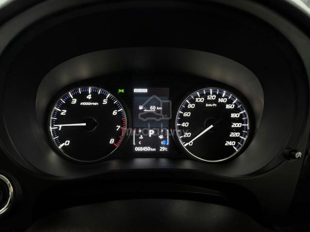 2018 Mitsubishi OUTLANDER 2.0 AWD 68K LOW MILEAGE - 5