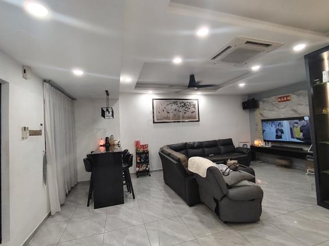 Taman Rinting 2 storey terrace house for sales 1