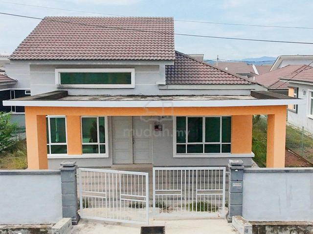 [Murah] Rumah Banglo Setingkat Taman Juaseh Sentosa, Kuala Pilah 1