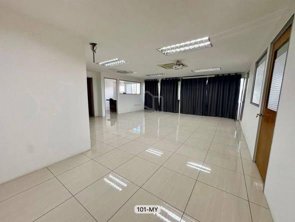 High ROI 5.2% Bukit Tinggi Klang Office 1480sqft Reno Freehold Sale 1