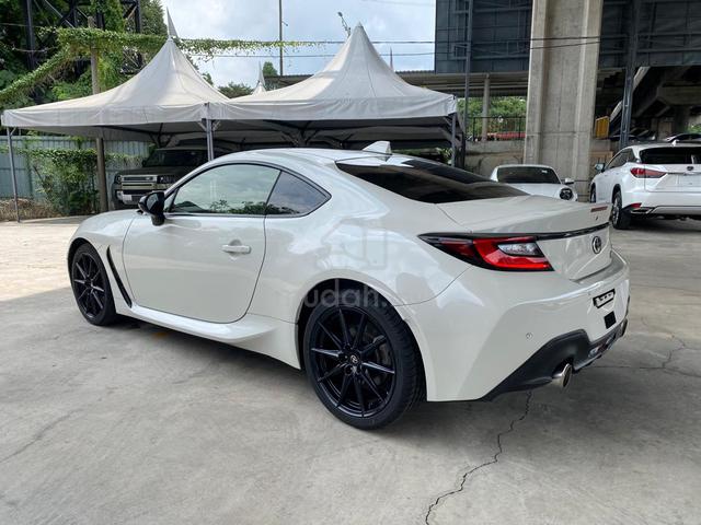 2022 Toyota GR86 RZ Coupe (A) - 3