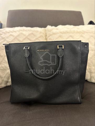 Michael Kors Alessa Large Pebbled Leather Satchel Bags Wallets for sale in Johor Bahru Johor