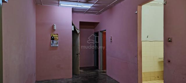 Enggang Apartment 1