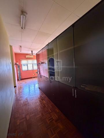 Endlot 22*75 Nice and Renovated Setia Impian House Rent/Sale 1