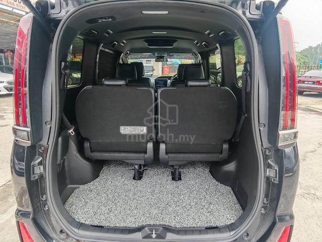 2021 Toyota NOAH 2.0 SI WXB 3 TIPTOP CONDITION - 5