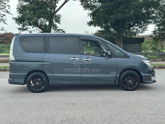 2016 Nissan SERENA 2.0 S-HYBRID HIGHWAY STAR at - 2