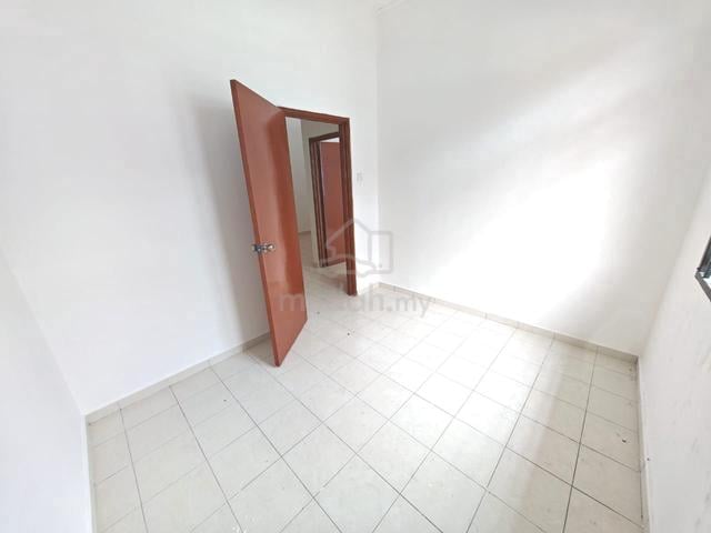 Desa tebrau Jalan Harmonium 21 4 Bed Partial Furnished Mount Austin 1