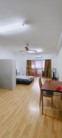 Prima Regency 1