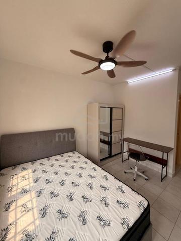 Fully Furnished Selangor Damansara Perdana Room For Rent 1