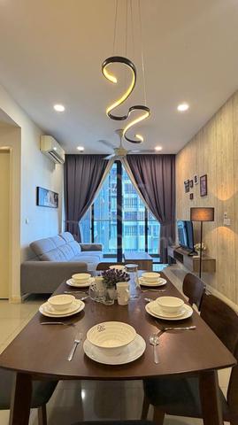 D' Pristine @ Medini 1