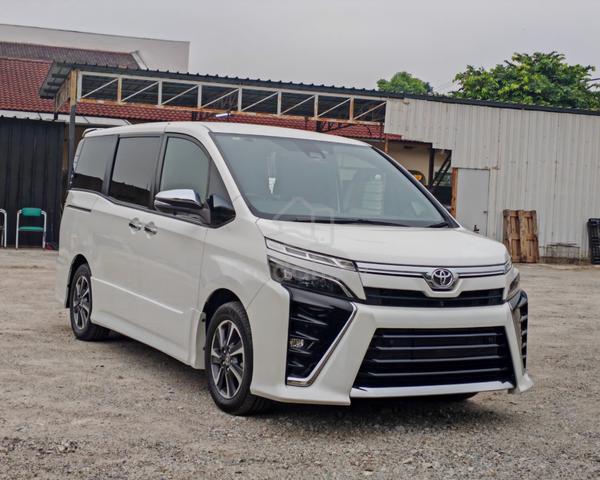 Low Mileage🔥🚗2021/25 VOXY 2.0 KIRAMEKI - 1