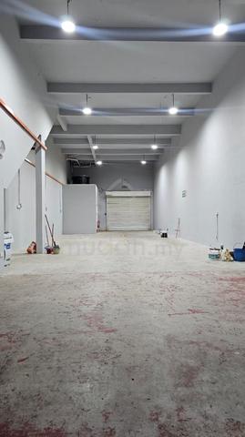 Newly Refurbished 2 Storey Link Factory 1