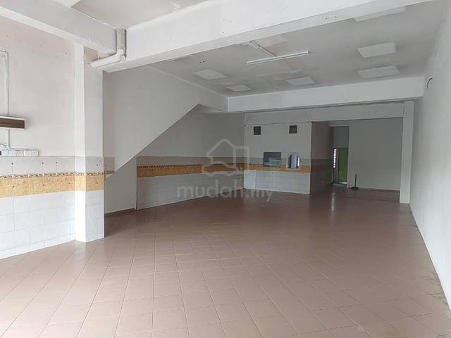 Senai Utama 3 Storey Shop lot Facing mainroad Kulai sentosa Indahpura 1