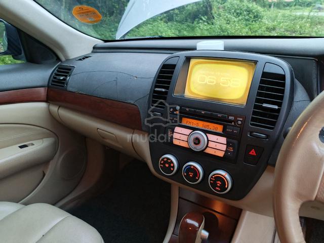 2011 Nissan SYLPHY 2.0 LUXURY NAVI G11 (A) - 5