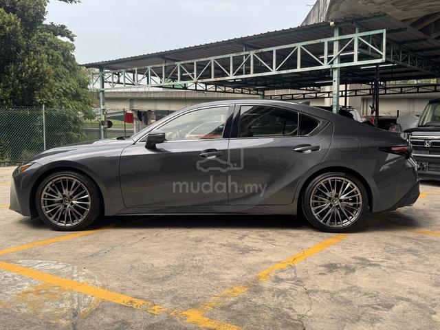 2021 Lexus IS300 2.0 (A) - 3